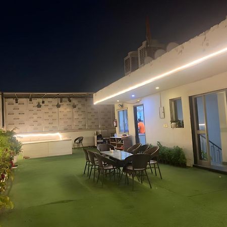 Hotel Aerostar Gold - Opposite Max Healthcare Delhi  Exterior foto